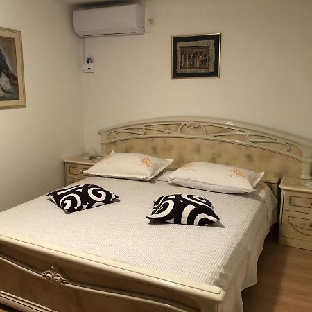 Apartment Danka Omiš Dış mekan fotoğraf